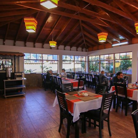 Tunupa Lodge Hotel Ollantaytambo Esterno foto