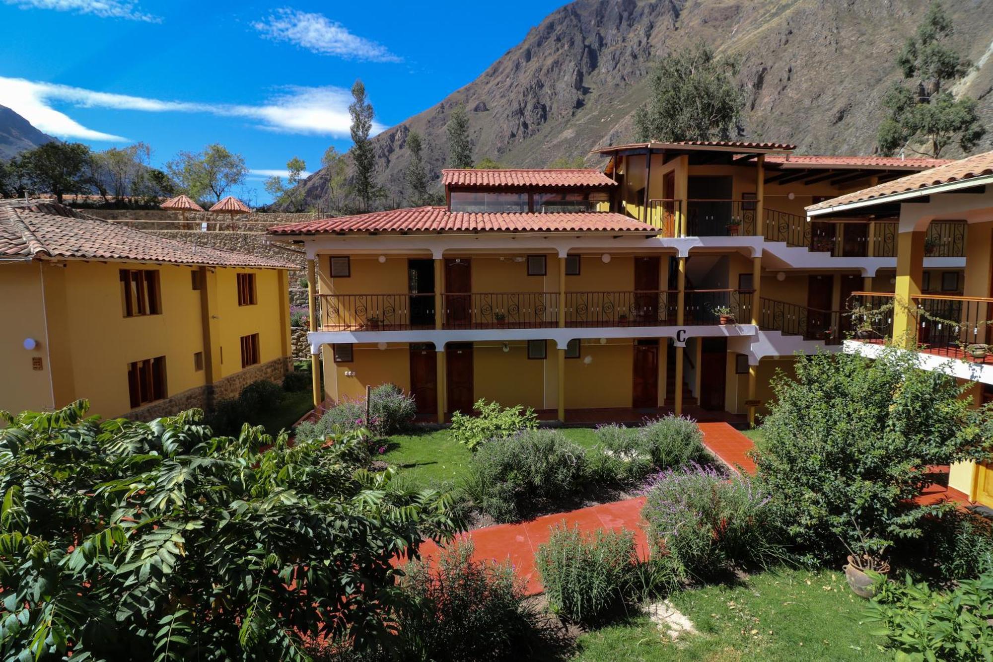 Tunupa Lodge Hotel Ollantaytambo Esterno foto