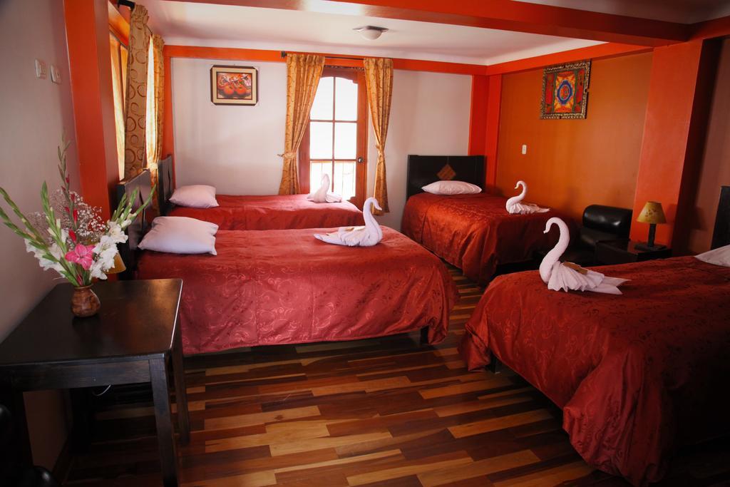 Tunupa Lodge Hotel Ollantaytambo Esterno foto