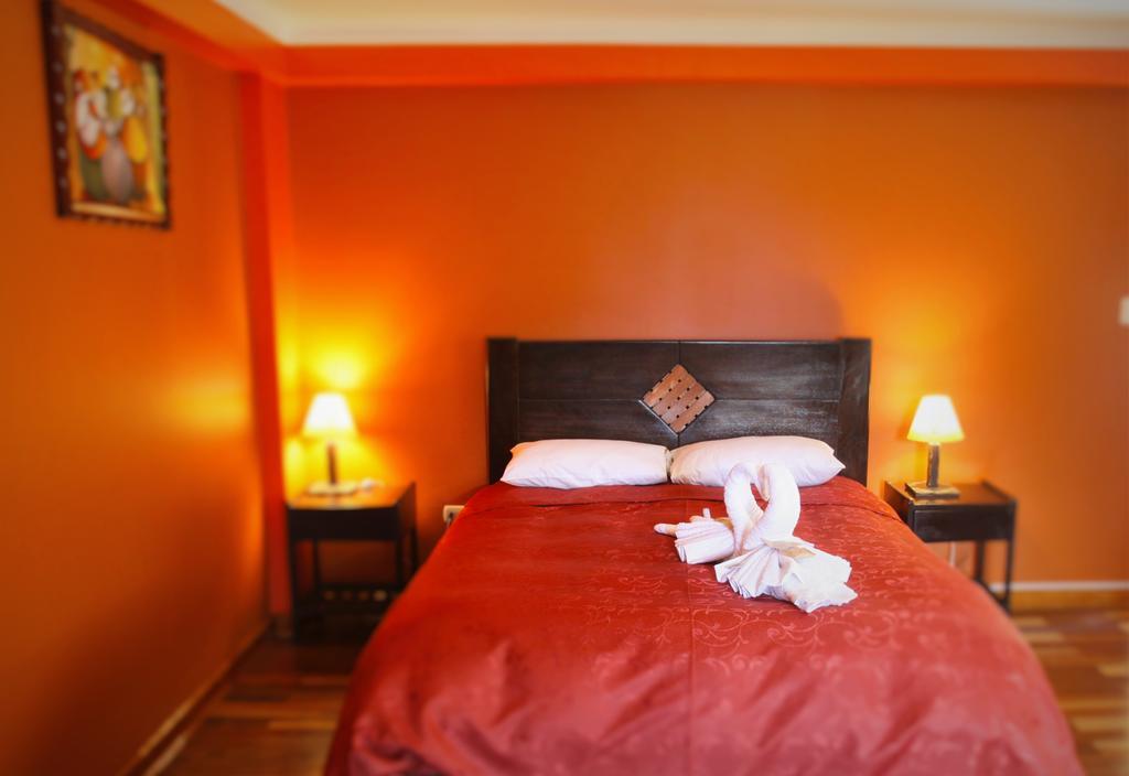 Tunupa Lodge Hotel Ollantaytambo Esterno foto