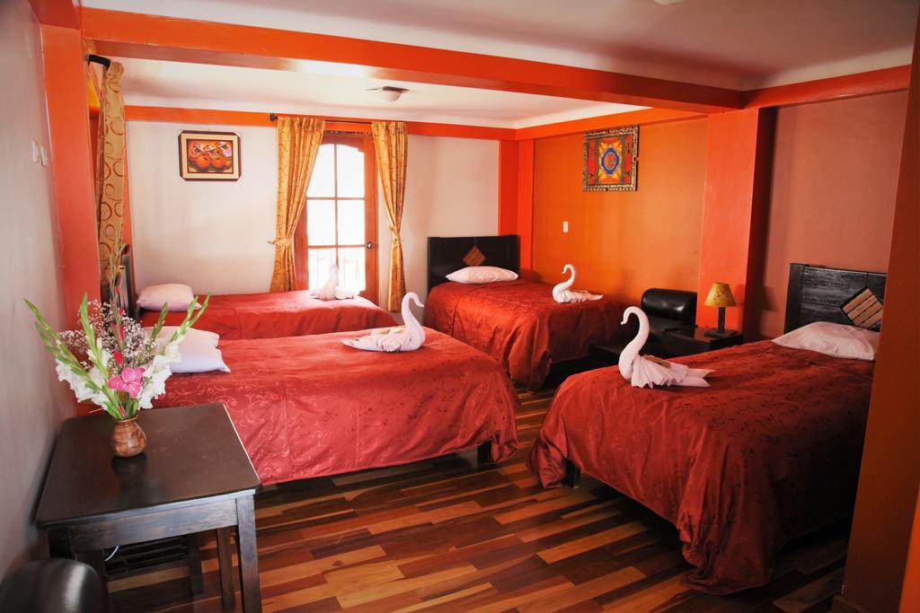 Tunupa Lodge Hotel Ollantaytambo Esterno foto